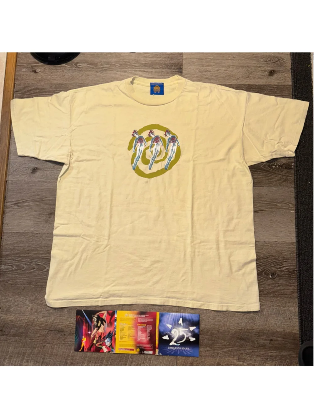 Vtg Vintage 90s Cirque du Soleil Quidam Graphic T-Shirt XL With Cd